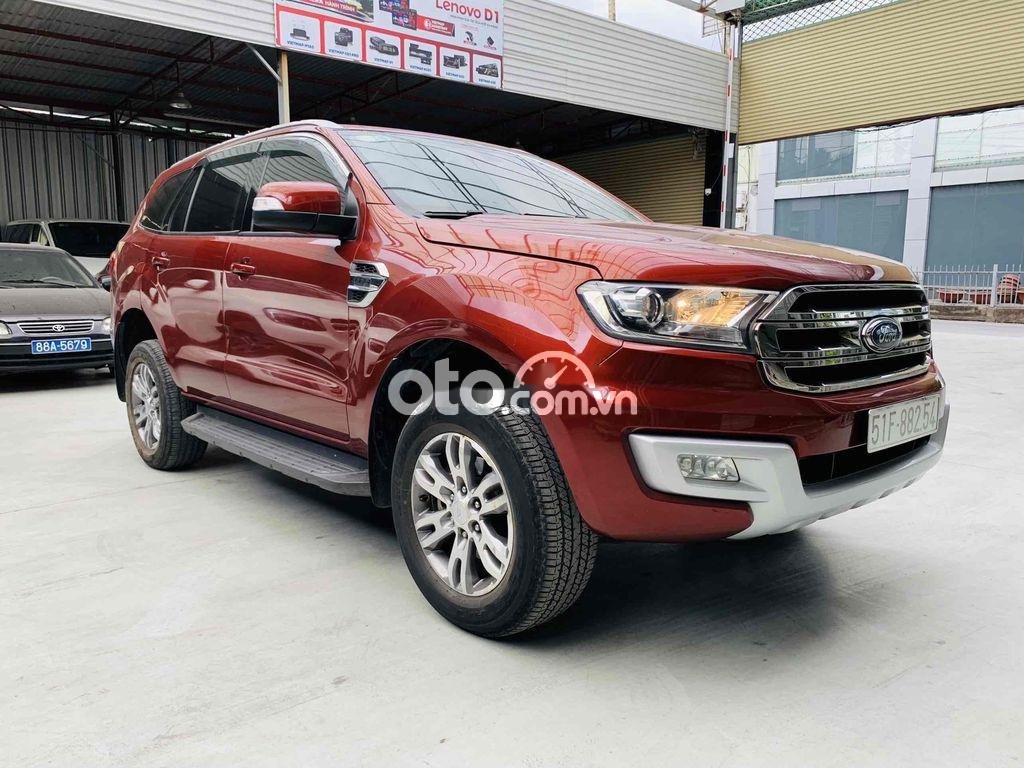 Ford Everest   Trend  2017 - Cần bán xe Ford Everest Trend năm 2017, màu đỏ, xe nhập