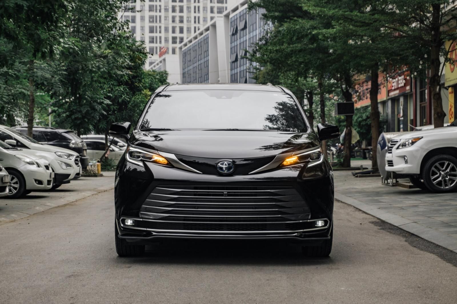 Toyota Sienna 2022 - MT Auto bán Toyota Sienna Platinum năm 2022 đủ màu, giao ngay tới tay khách hàng