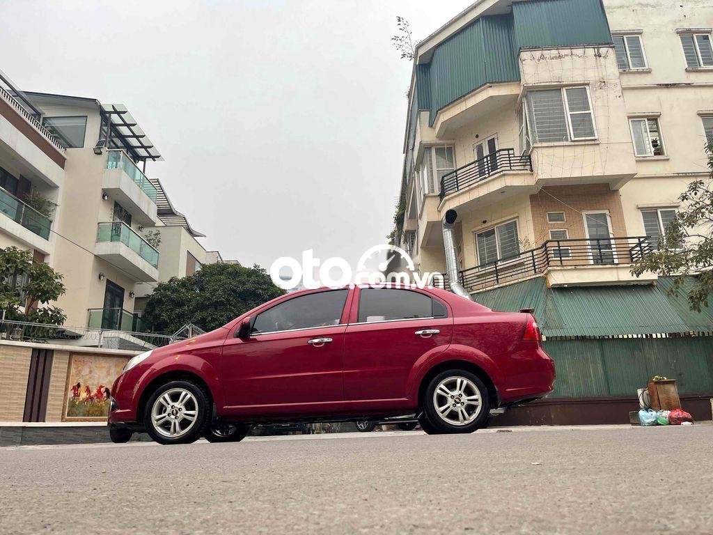 Chevrolet Aveo   LTZ  2016 - Cần bán lại xe Chevrolet Aveo LTZ năm sản xuất 2016 chính chủ