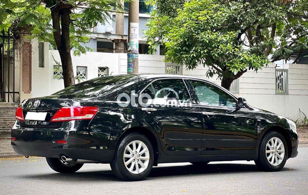 Toyota Camry   2.4G  2011 - Cần bán Toyota Camry 2.4G sản xuất 2011, màu đen