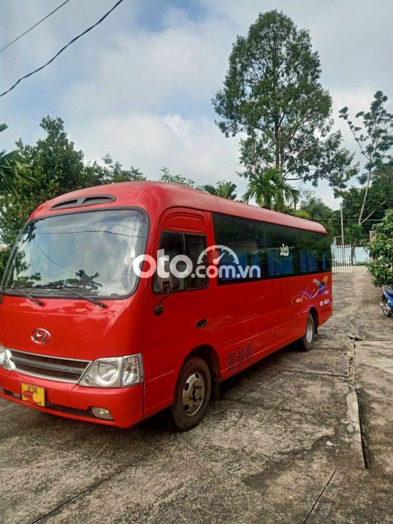 Hyundai County 2012 - Bán xe Hyundai County năm sản xuất 2012, màu đỏ