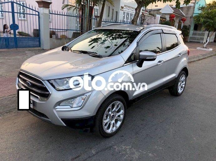 Ford EcoSport 2017 - Cần bán gấp Ford EcoSport năm 2017, màu bạc