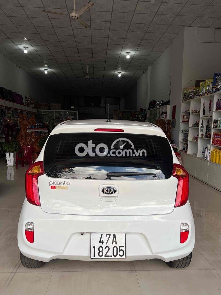 Kia Picanto 2013 - Bán Kia Picanto sản xuất 2013, màu trắng, nhập khẩu 