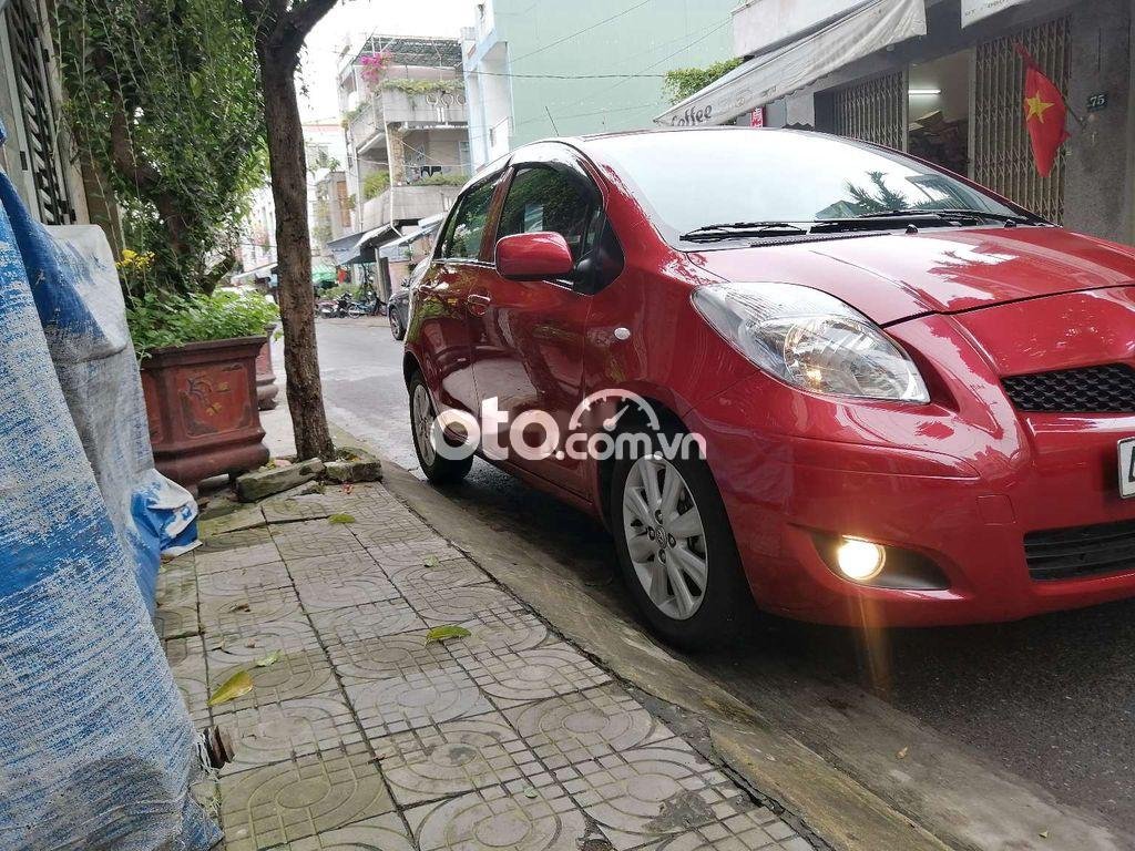 Toyota Yaris 2009 - Cần bán gấp Toyota Yaris 1.3G năm 2009, màu đỏ, nhập khẩu