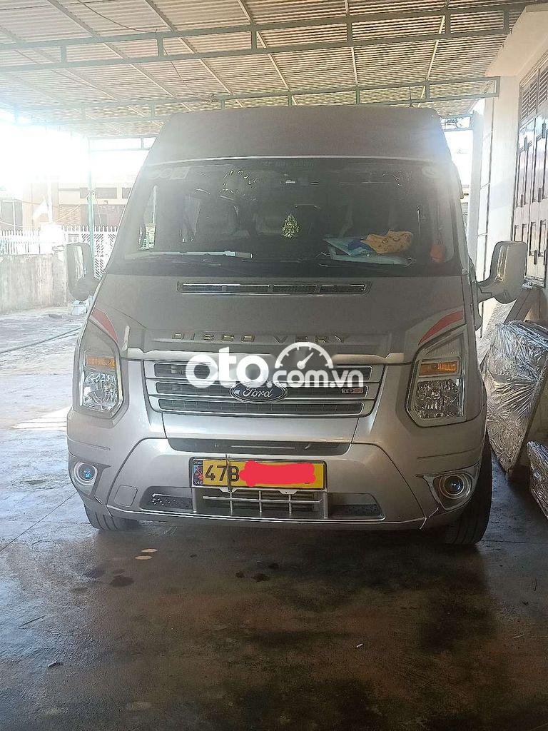 Ford Transit tiêu chuẩn 2018 - Bán Ford Transit tiêu chuẩn sản xuất năm 2018, màu bạc