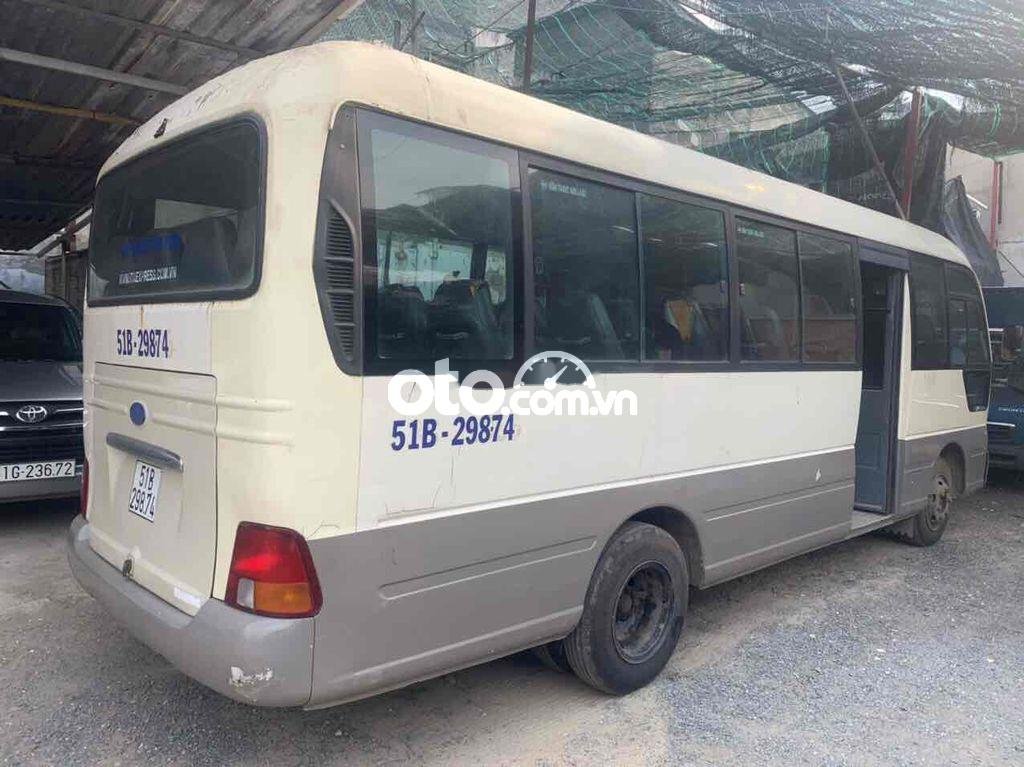 Hyundai County 2007 - Cần bán xe Hyundai County năm 2007, hai màu, giá 100tr