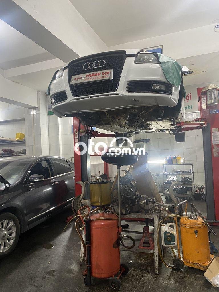 Audi Q7 2007 - Cần bán gấp Audi Q7 năm 2007, màu bạc, nhập khẩu 