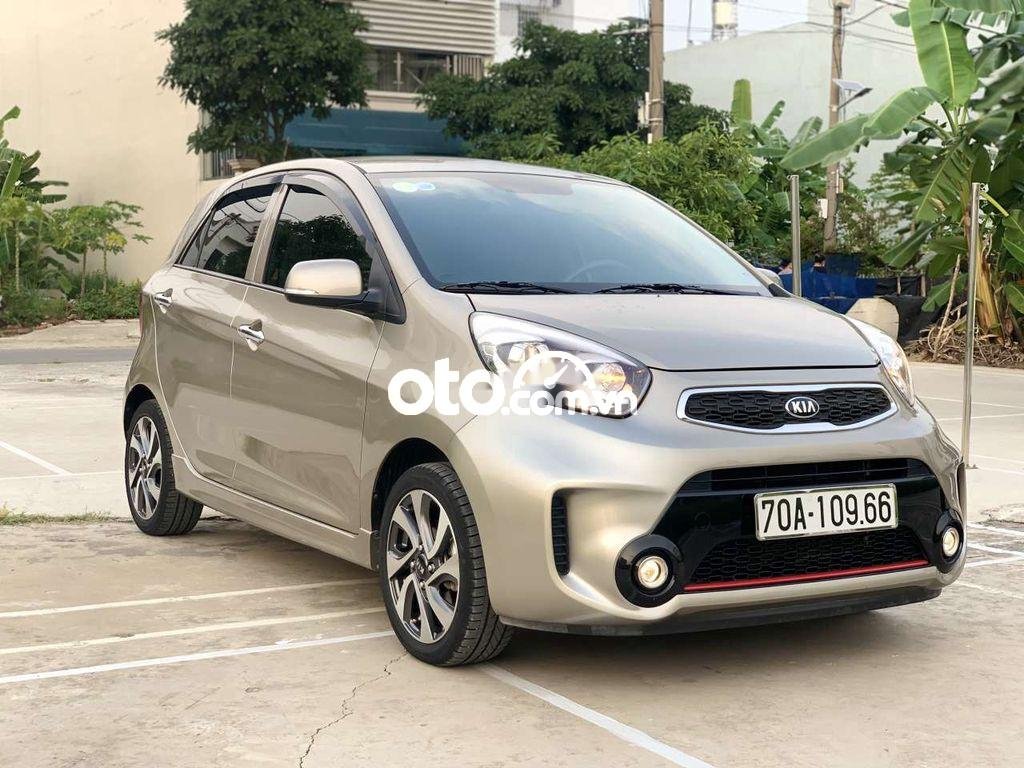 Kia Morning Si 1.25 MT 2016 - Cần bán gấp Kia Morning Si 1.25 MT sản xuất năm 2016 