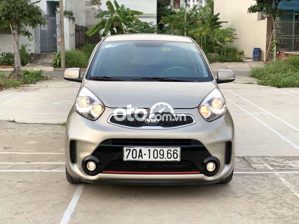 Kia Morning Si 1.25 MT 2016 - Cần bán gấp Kia Morning Si 1.25 MT sản xuất năm 2016 