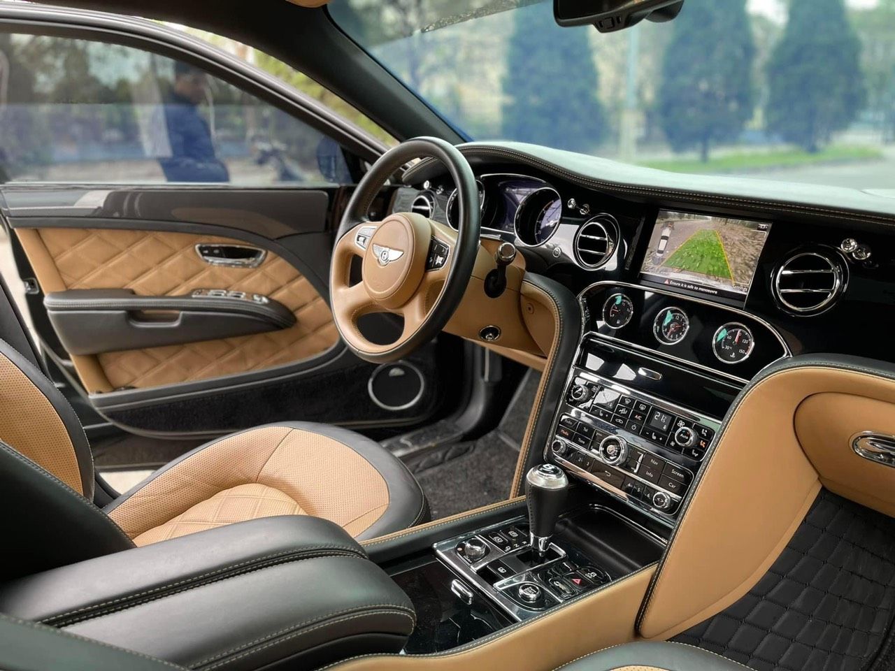 Bentley Mulsanne 2015 - Bán xe Bentley Mulsanne Speed model 2016 chạy ít