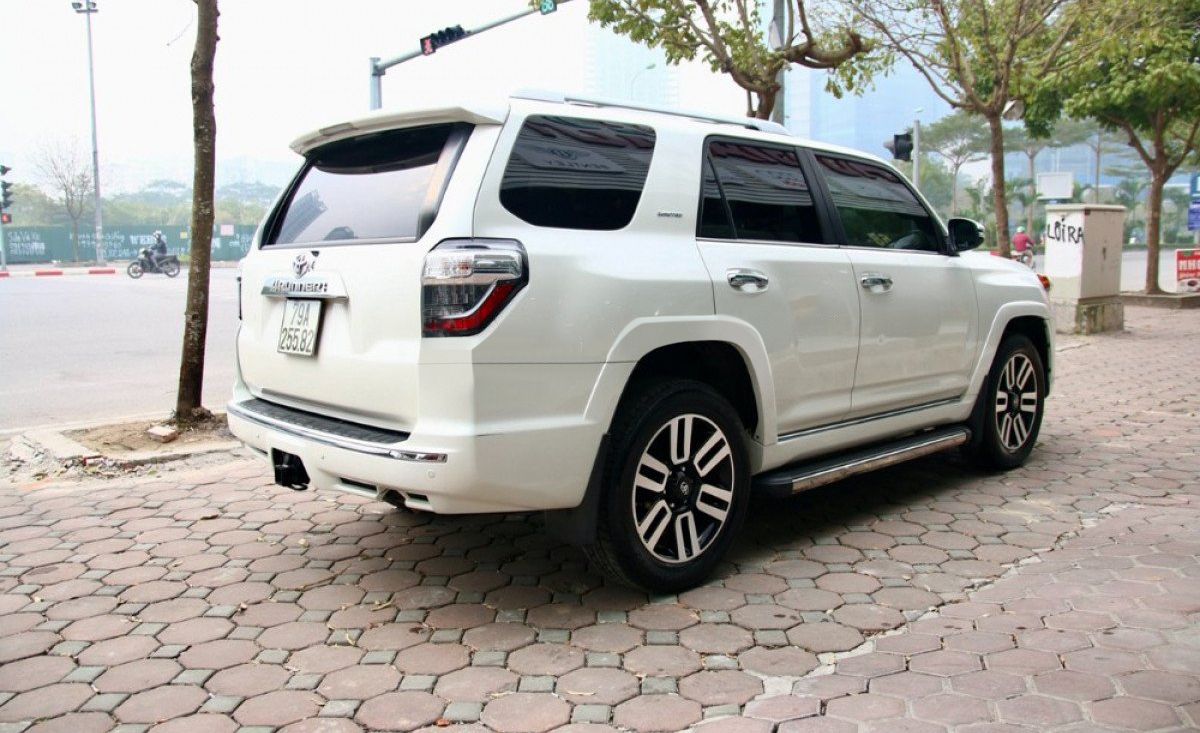 Toyota 4 Runner   Limited  2015 - Bán Toyota 4 Runner Limited năm sản xuất 2015, màu trắng, nhập khẩu