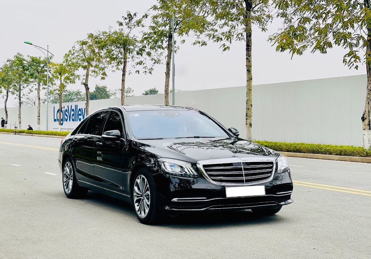 Mercedes-Benz S450 2020 - Cần bán gấp Mercedes S450 L Luxury năm sản xuất 2020, màu đen