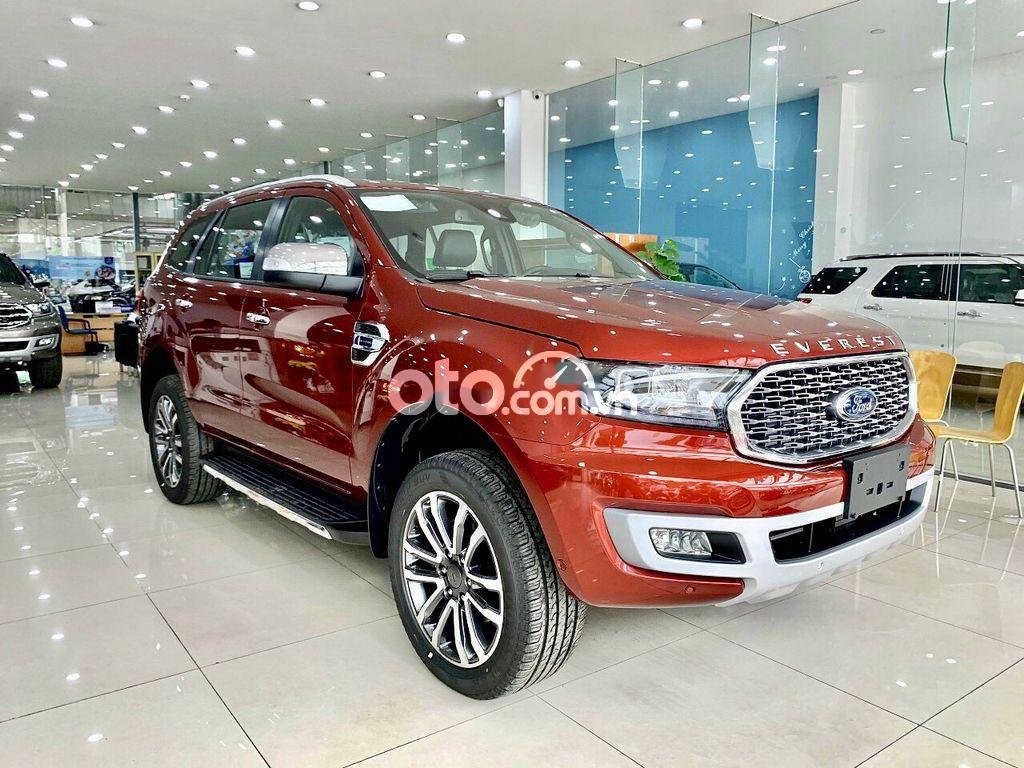 Ford Everest 2022 - Bán Ford Everest sản xuất năm 2022, màu đỏ, xe nhập