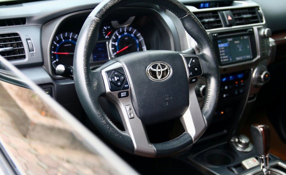 Toyota 4 Runner   Limited  2015 - Bán Toyota 4 Runner Limited năm sản xuất 2015, màu trắng, nhập khẩu