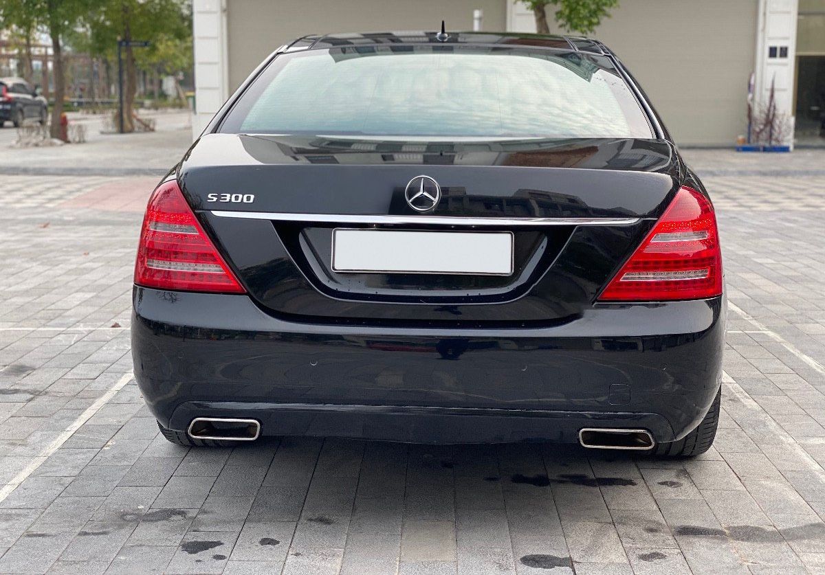Mercedes-Benz S300 2010 - Cần bán Mercedes S300 năm 2010, màu đen