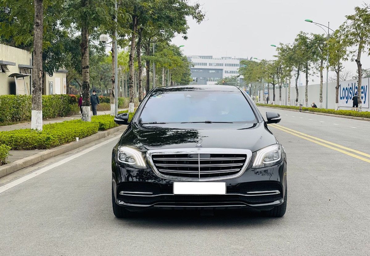 Mercedes-Benz S450 2020 - Cần bán gấp Mercedes S450 L Luxury năm sản xuất 2020, màu đen