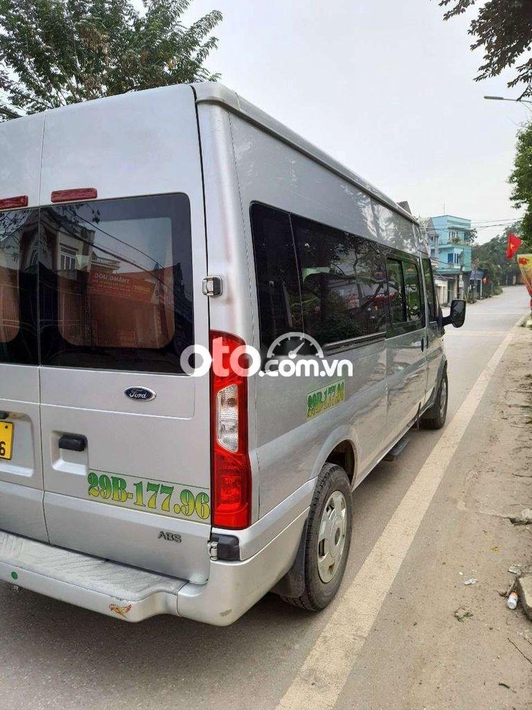 Ford Transit 2015 - Cần bán xe Ford Transit tiêu chuẩn  năm sản xuất 2015 như mới, giá chỉ 345 triệu