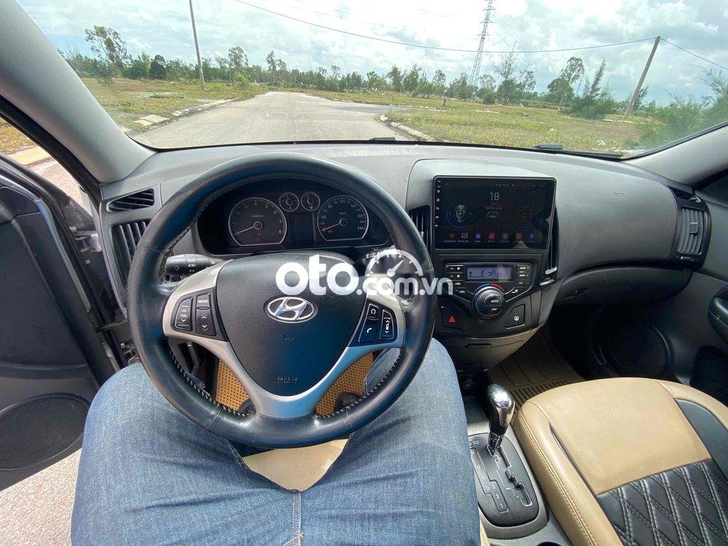 Hyundai i30 2008 - Cần bán Hyundai i30 năm sản xuất 2008, màu trắng, nhập khẩu, giá tốt