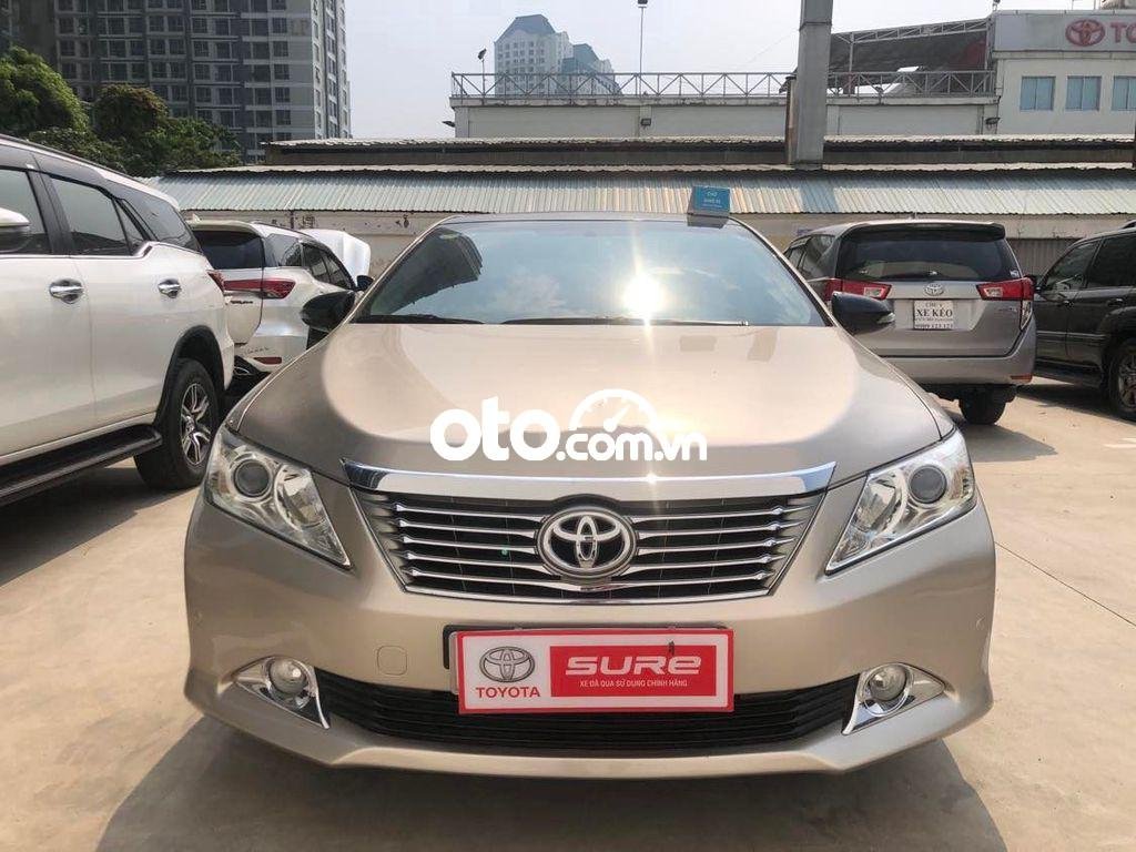 Toyota Camry  2.5Q  2014 - Bán ô tô Toyota Camry 2.5Q sản xuất năm 2014