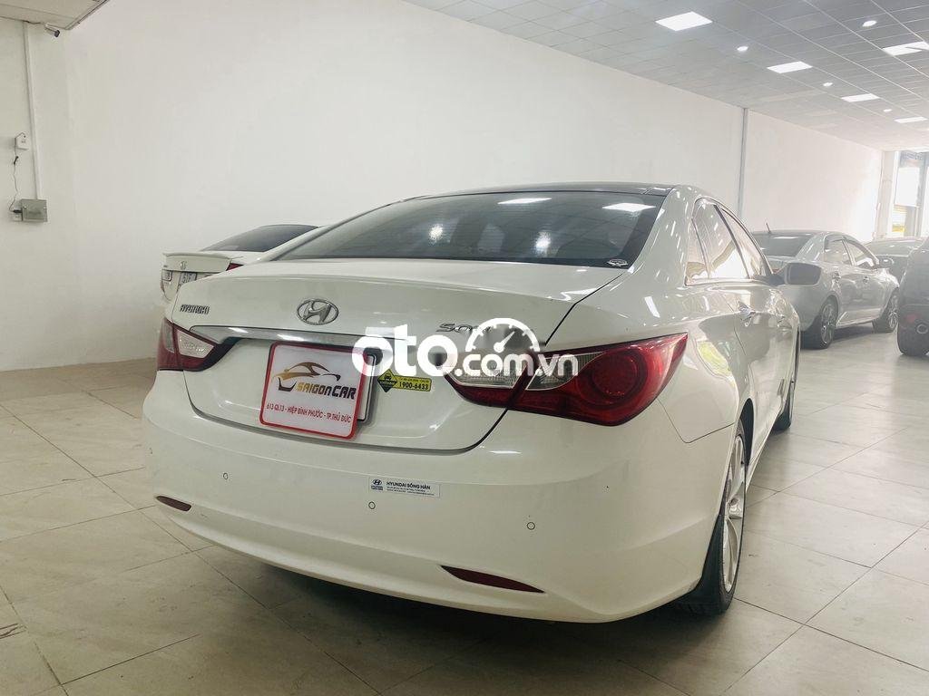 Hyundai Sonata 2011 - Bán Hyundai Sonata 2.0L 6AT năm sản xuất 2011 giá cạnh tranh