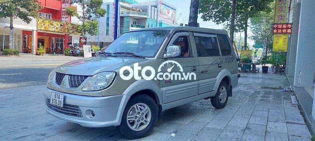 Mitsubishi Jolie 2004 - Cần bán Mitsubishi Jolie 2.0 năm sản xuất 2004 số sàn