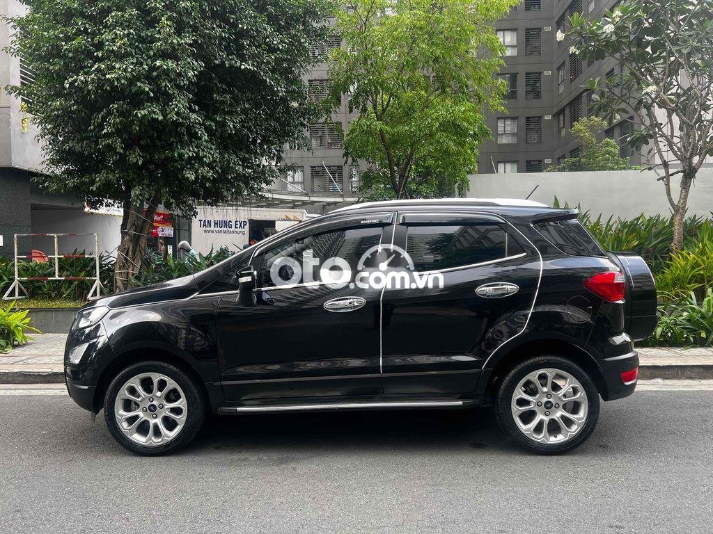 Ford EcoSport 2018 - Cần bán lại xe Ford EcoSport Titanium 1.5L AT năm 2018, màu đen đã đi 21.000 km