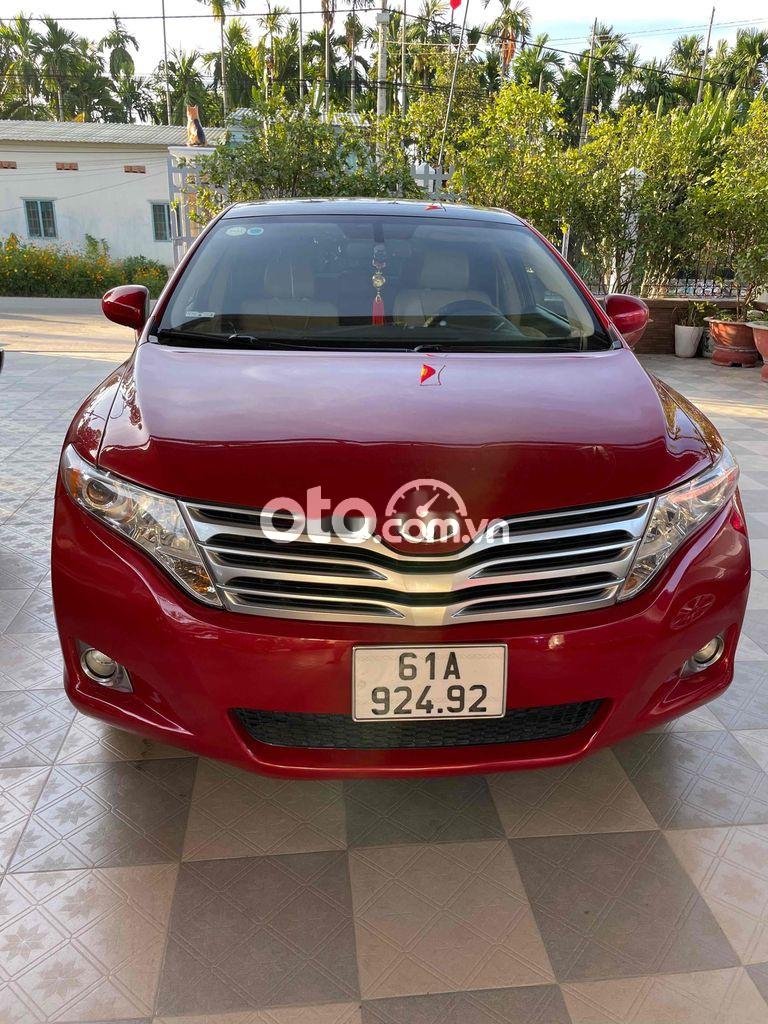 Toyota Venza 2009 - Cần bán gấp Toyota Venza 2.7AWD AT sản xuất 2009, màu đỏ, xe gia đình sử dụng