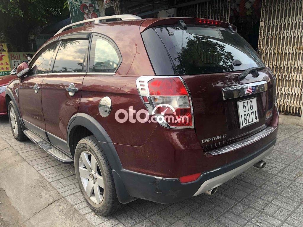 Chevrolet Captiva 2007 - Bán Chevrolet Captiva LT 2.0 năm 2007, màu đỏ còn mới, giá tốt