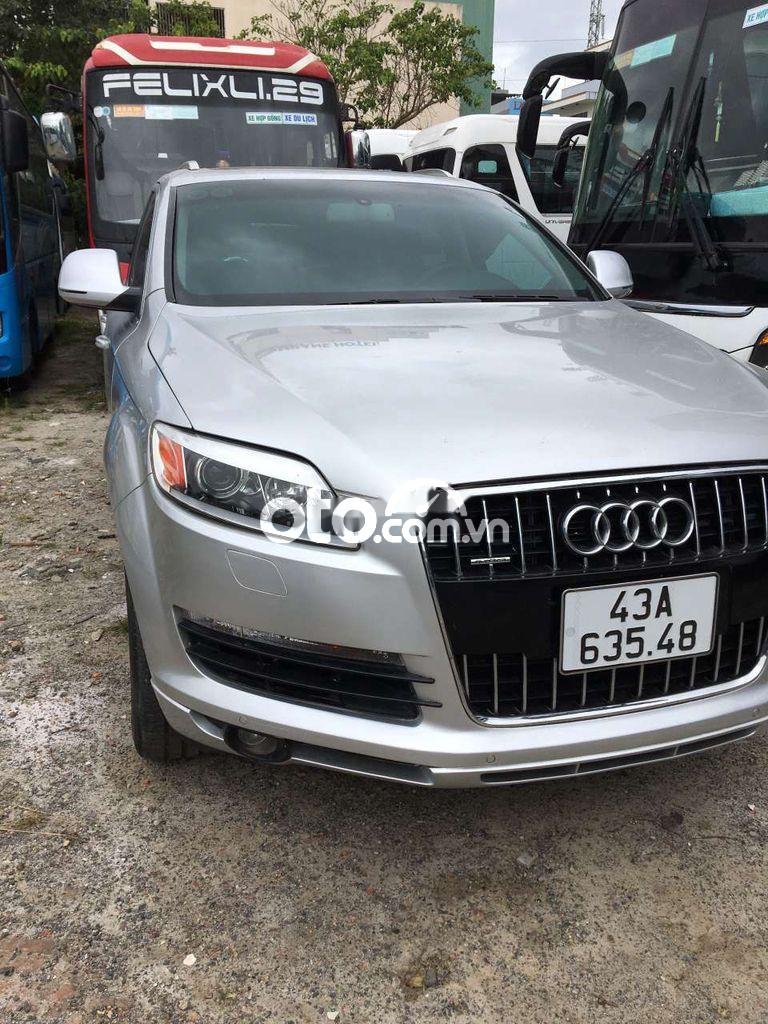 Audi Q7 2007 - Bán Audi Q7 sản xuất năm 2007, màu bạc, nhập khẩu, xe gia đình sử dụng