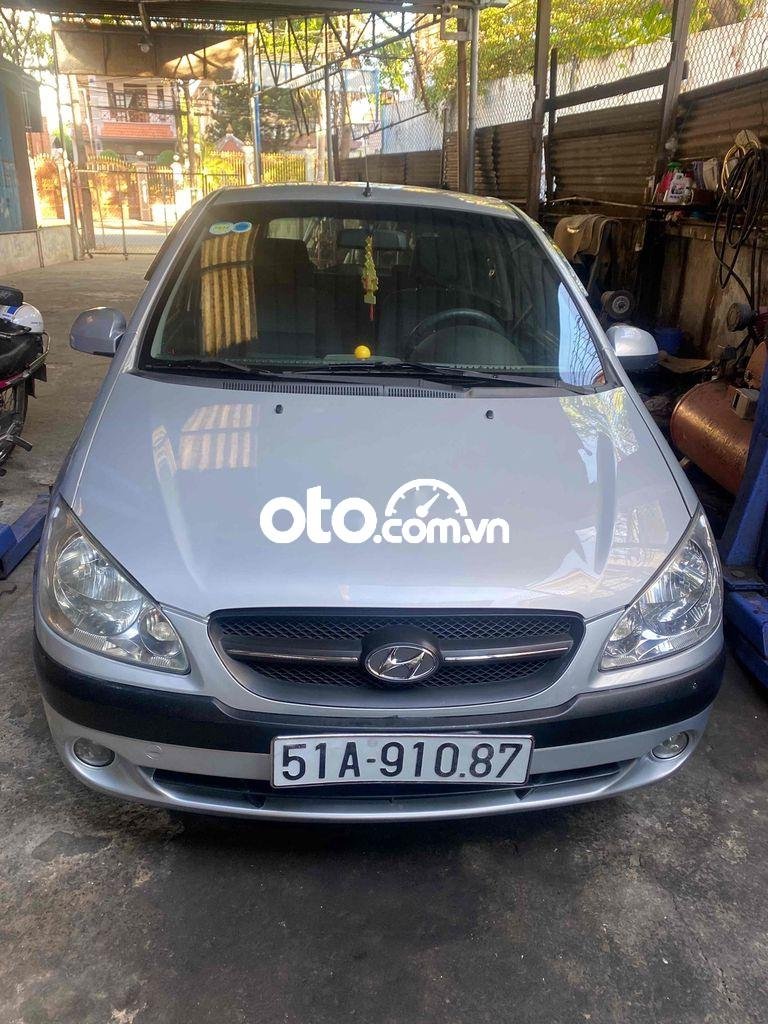 Hyundai Getz 2010 - Bán Hyundai Getz MT năm sản xuất 2010, màu bạc, nhập khẩu