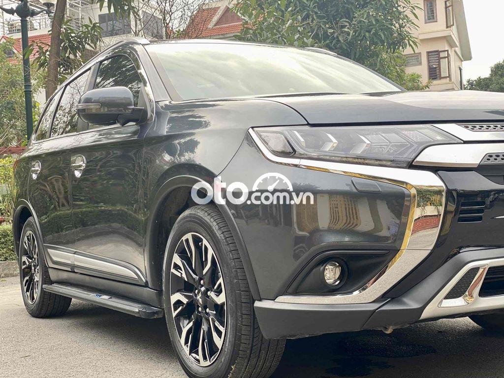 Mitsubishi Outlander Sport 2020 - Bán ô tô Mitsubishi Outlander Sport 2.0 Premium sản xuất năm 2020, màu xám