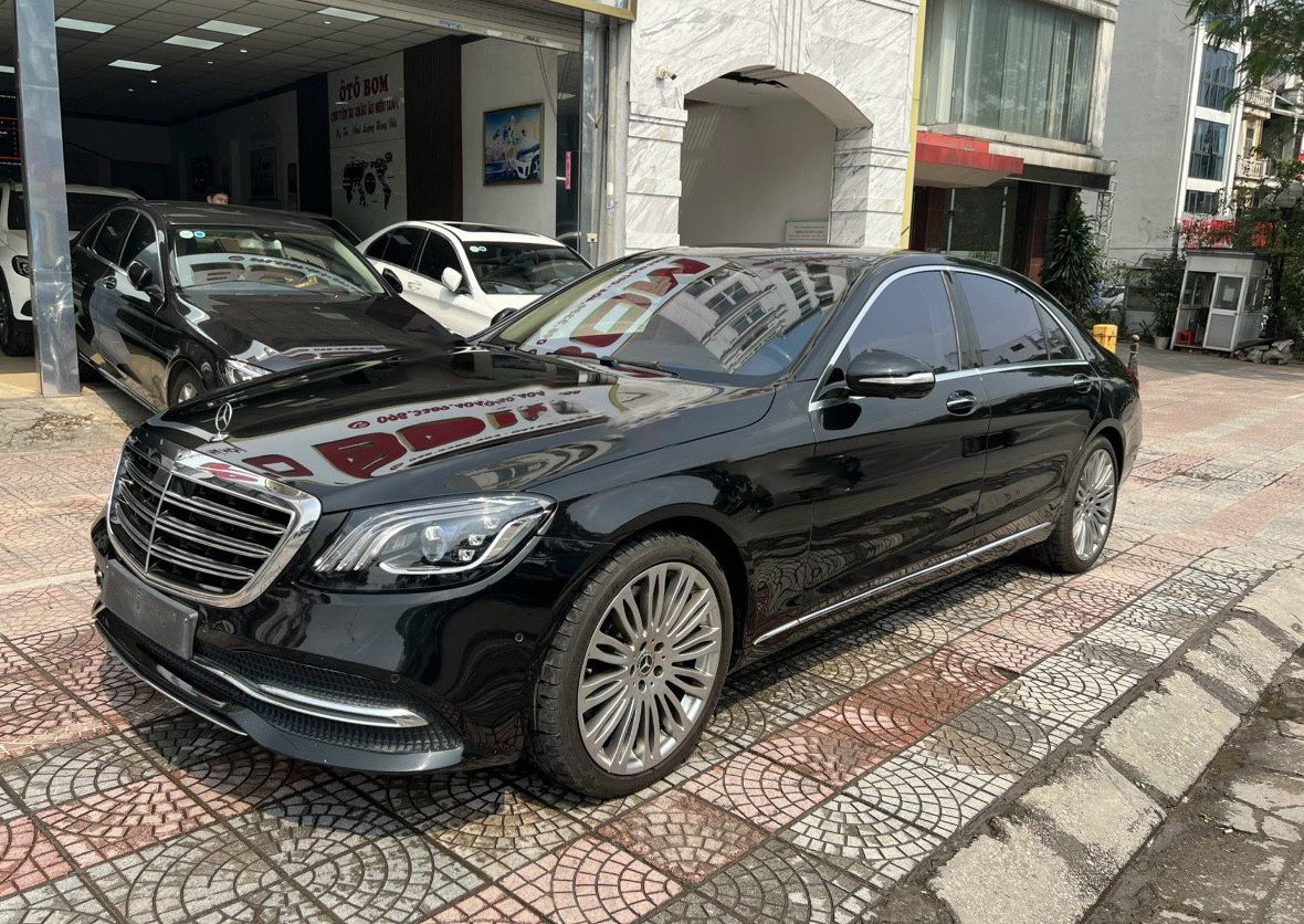 Mercedes-Benz S450 2019 - Cần bán gấp Mercedes S450 Luxury sản xuất 2019, màu đen