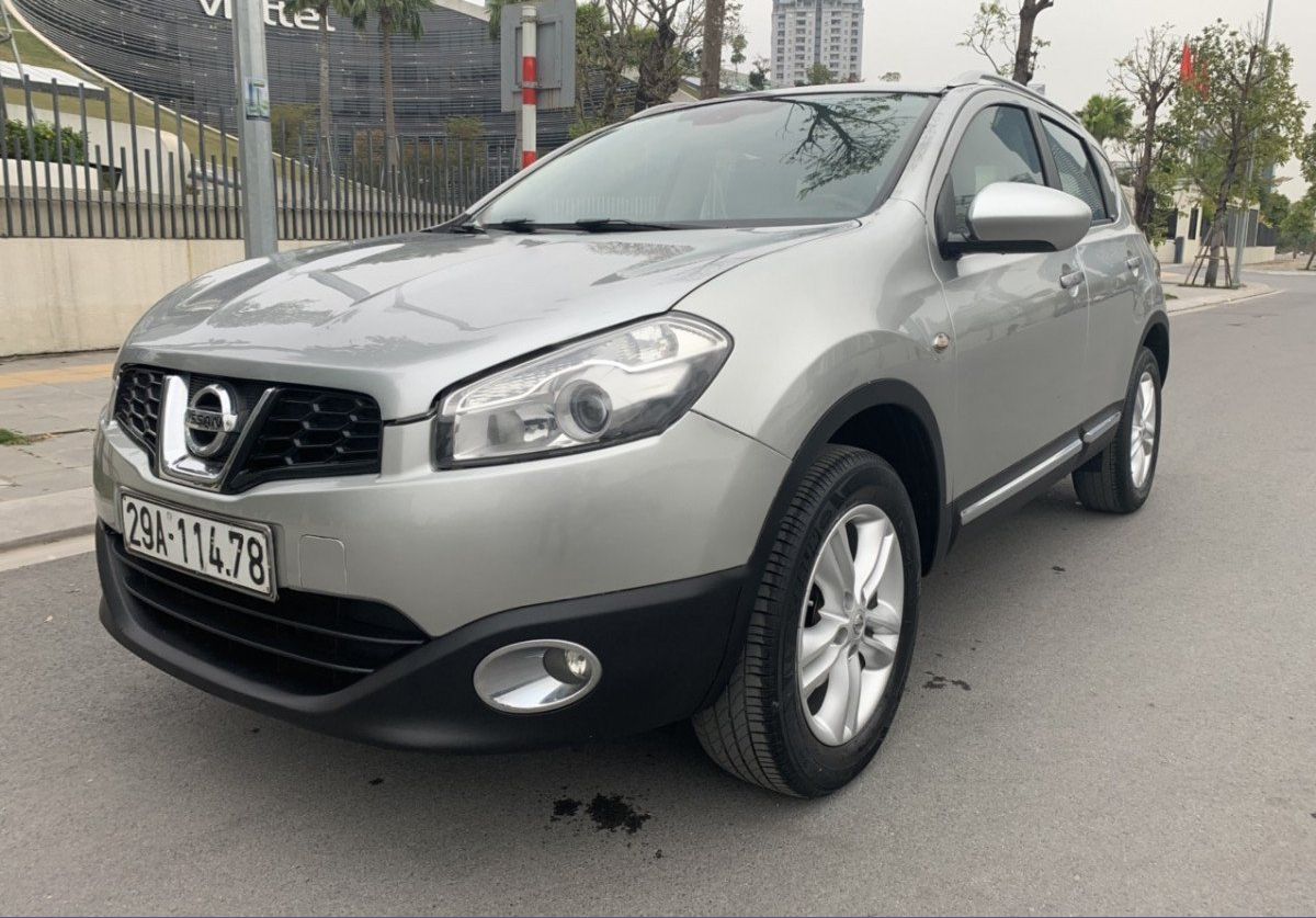 Nissan Qashqai 2010 - Xe Nissan Qashqai LE sản xuất năm 2010, màu bạc, nhập khẩu nguyên chiếc, 390tr