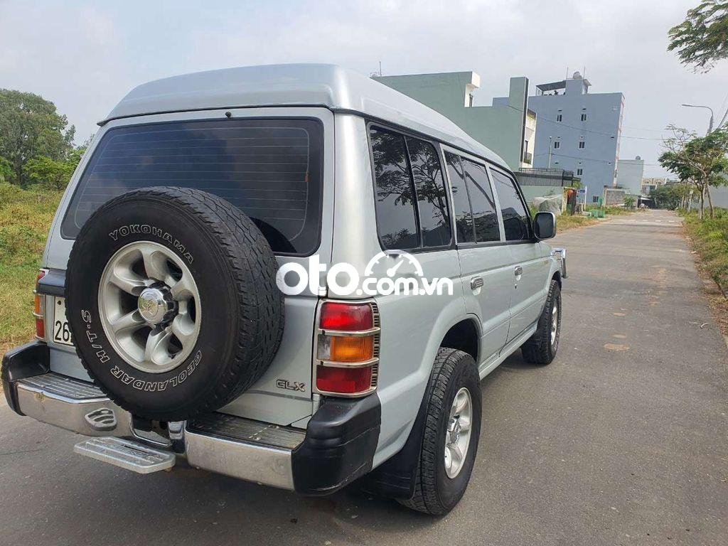 Mitsubishi Pajero 1995 - Bán Mitsubishi Pajero GLX 4x4 năm 1995, màu bạc, nhập khẩu nguyên chiếc