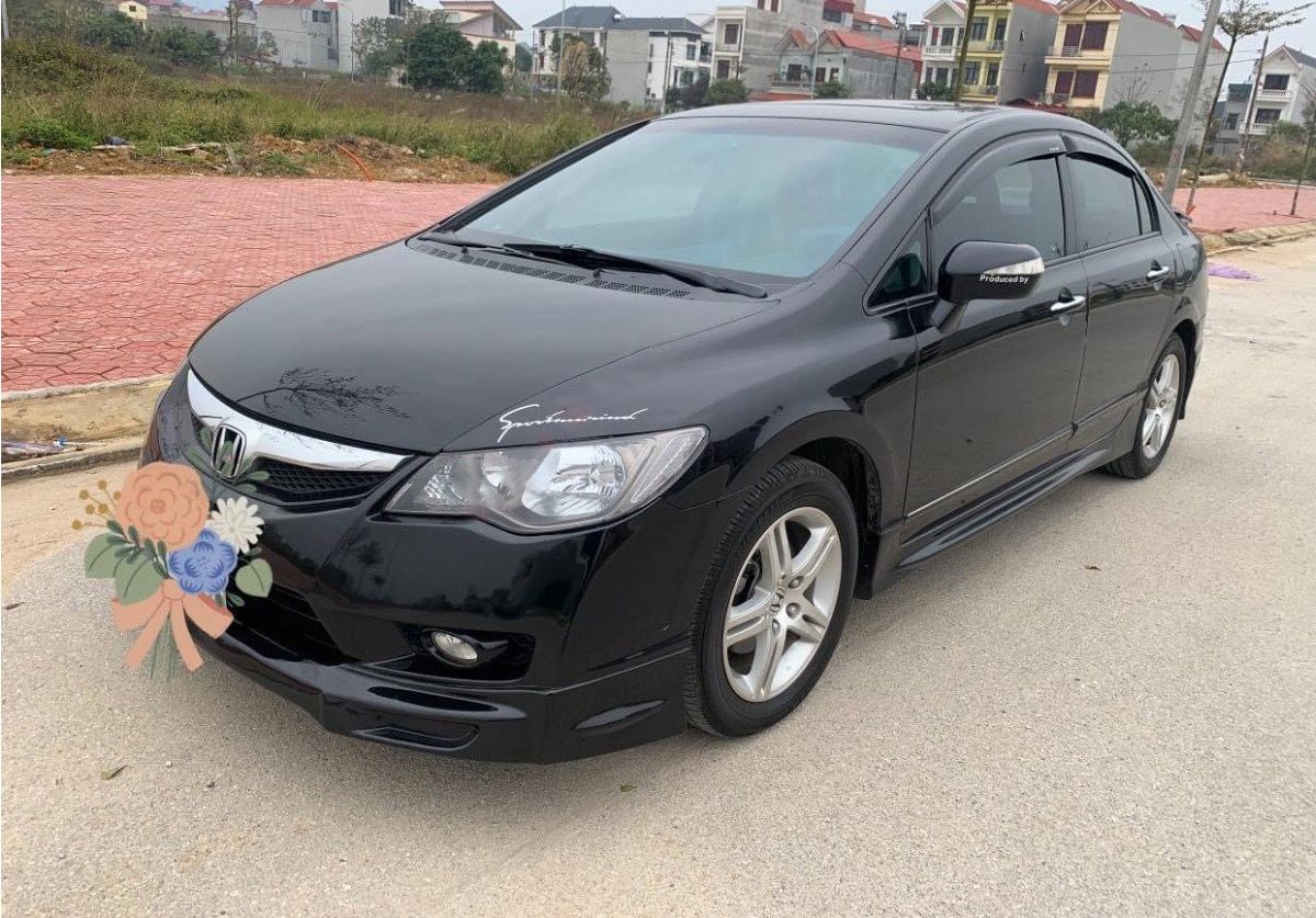 Honda Civic 2010 - Bán Honda Civic 2.0 AT sản xuất năm 2010, màu đen còn mới