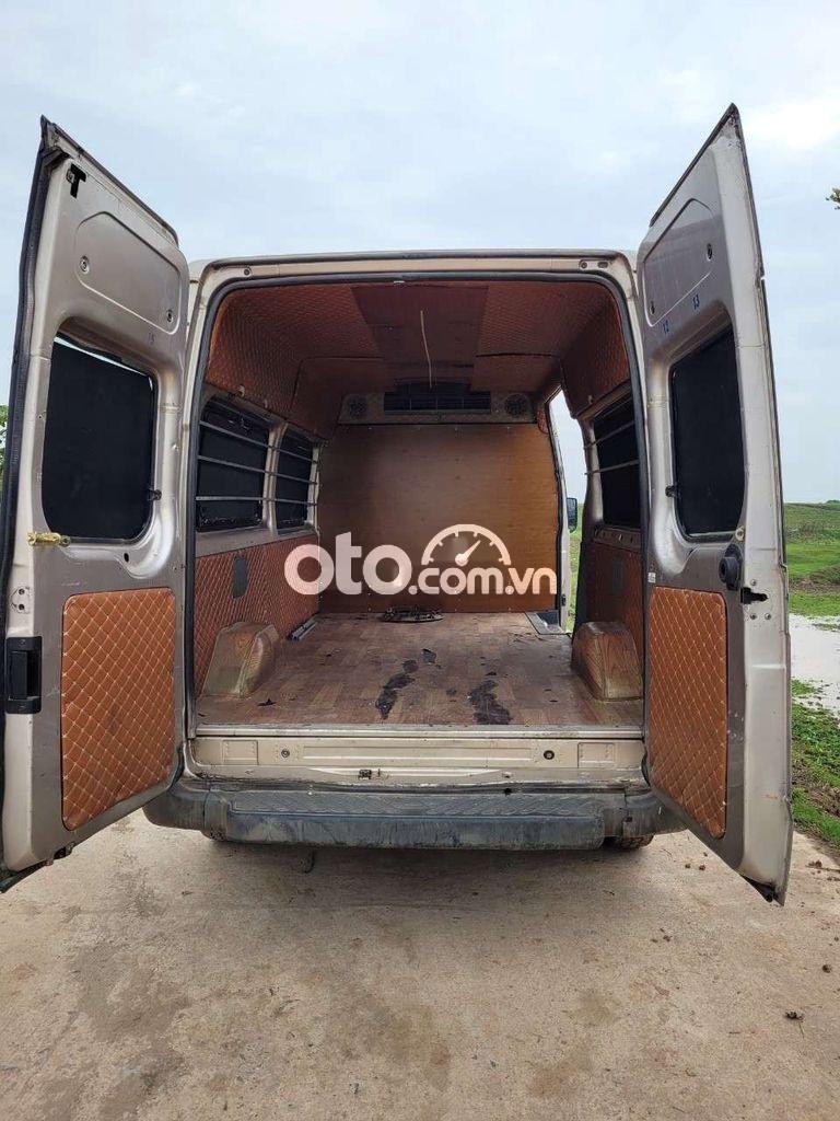 Ford Transit 2009 - Xe Ford Transit năm sản xuất 2009, màu bạc, xe nhập