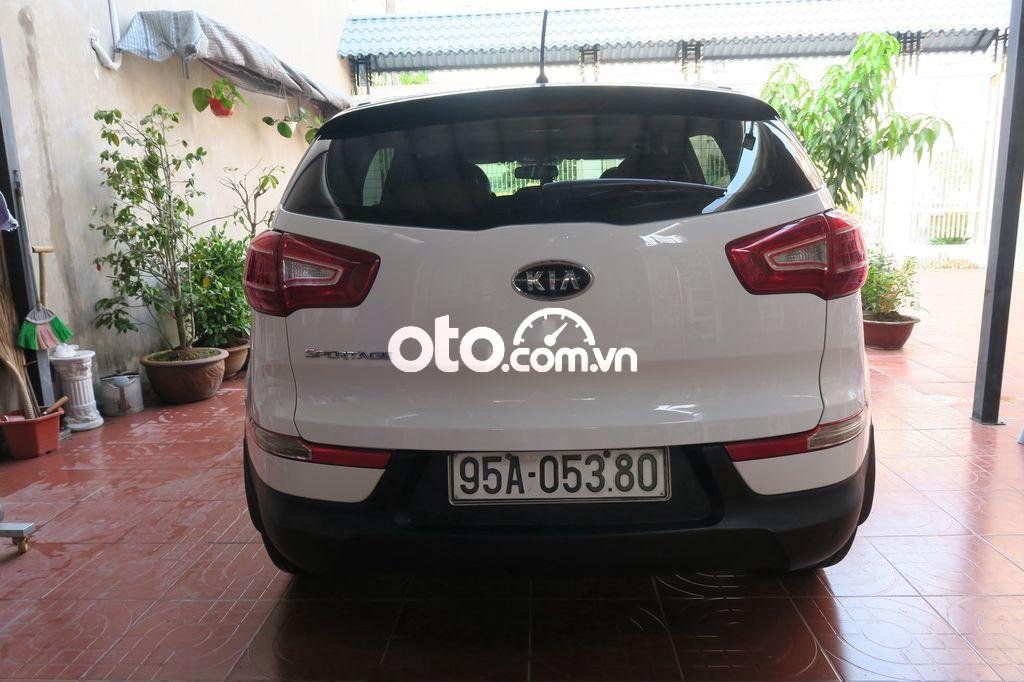 Kia Sportage 2011 - Cần bán gấp Kia Sportage 1.6 GDI sản xuất 2011, màu trắng, nhập khẩu