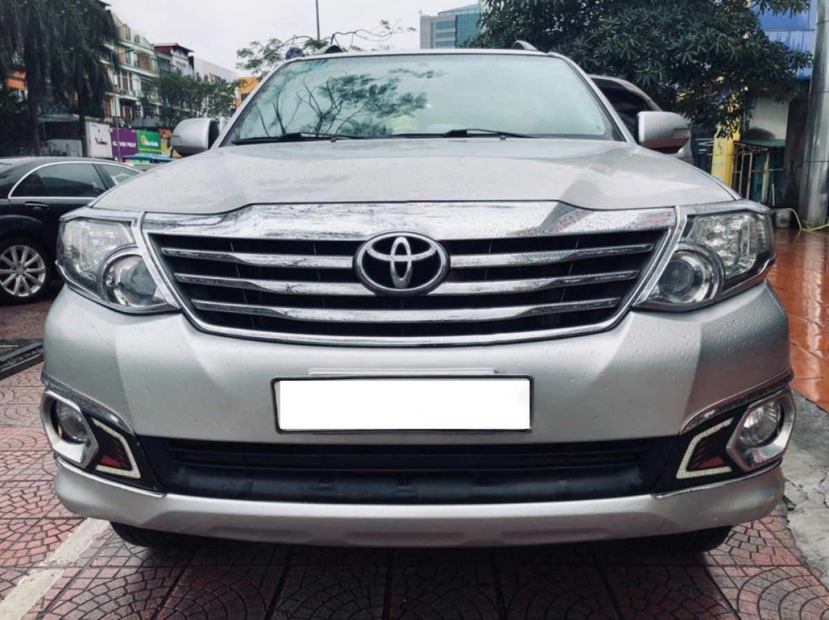 Toyota Fortuner 2014 - Cần bán xe Toyota Fortuner 2.7V 4x2 AT 2014, máy xăng