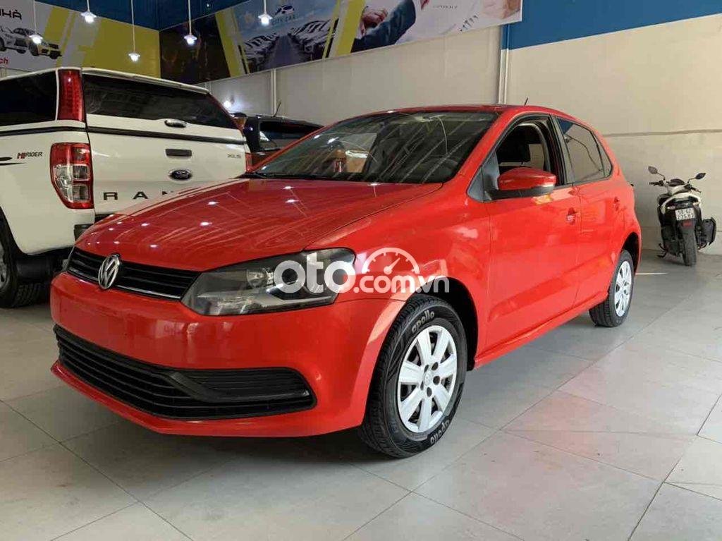 Volkswagen Polo 2016 - Cần bán xe Volkswagen Polo 1.6 Hatchback năm sản xuất 2016, màu đỏ, nhập khẩu nguyên chiếc