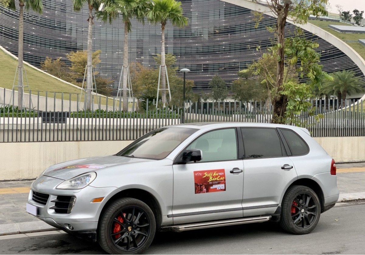 Porsche Cayenne 2007 - Bán ô tô Porsche Cayenne năm 2007, màu bạc, nhập khẩu