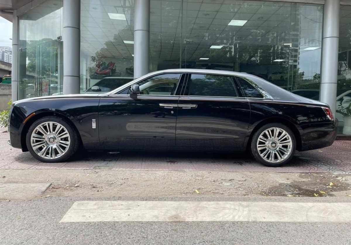 Rolls-Royce Ghost 2022 - Bán Rolls-Royce Ghost sản xuất 2022, màu đen, xe nhập