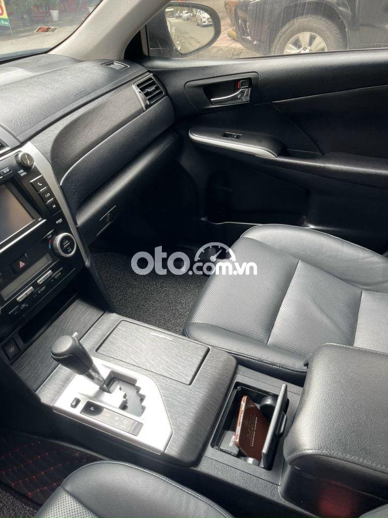 Toyota Camry 2012 - Bán Toyota Camry 2.5Q sản xuất năm 2012, giá chỉ 615 triệu