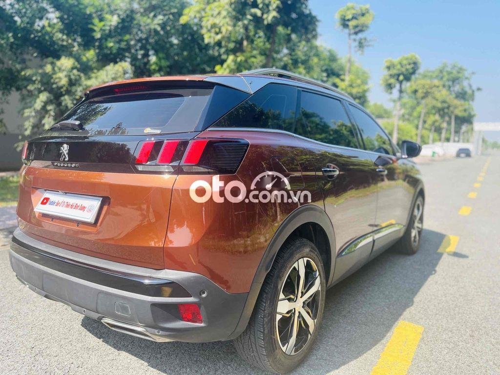 Peugeot 3008 2018 - Xe Peugeot 3008 năm 2018, màu nâu, nhập khẩu nguyên chiếc, giá tốt