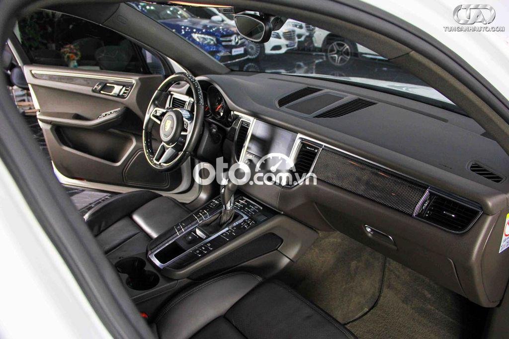 Porsche Macan 2016 - Cần bán gấp Porsche Macan 2.0 sản xuất năm 2016, màu trắng