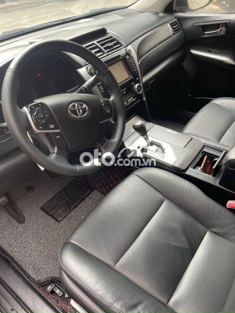 Toyota Camry 2012 - Bán Toyota Camry 2.5Q sản xuất năm 2012, giá chỉ 615 triệu