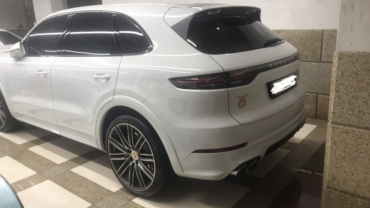 Porsche Cayenne S 2019 - Cần bán Poscher Cayenne S