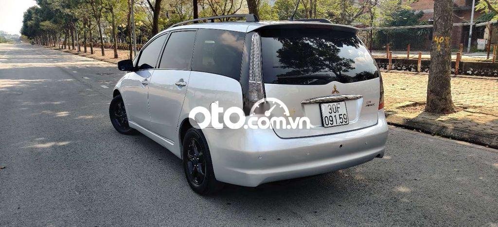 Mitsubishi Grandis 2005 - Bán Mitsubishi Grandis 2.4Mivec sản xuất 2005 xe gia đình