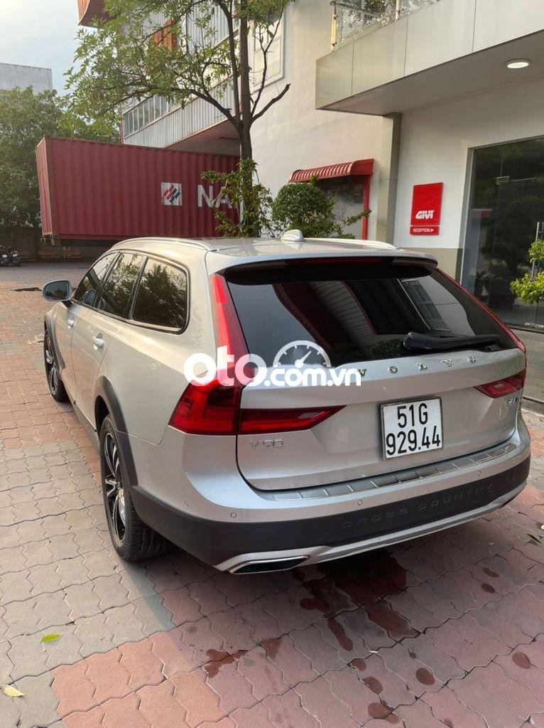 Volvo V90 2018 - Bán Volvo V90 Cross Country năm 2018, xe nhập