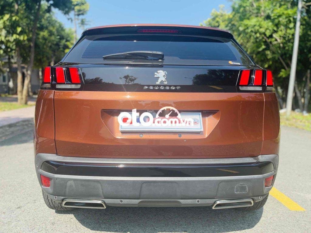 Peugeot 3008 2018 - Xe Peugeot 3008 năm 2018, màu nâu, nhập khẩu nguyên chiếc, giá tốt