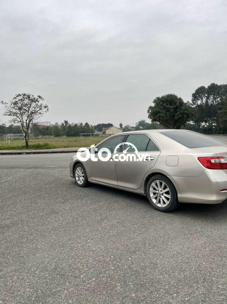 Toyota Camry 2012 - Bán Toyota Camry 2.5Q sản xuất năm 2012, giá chỉ 615 triệu